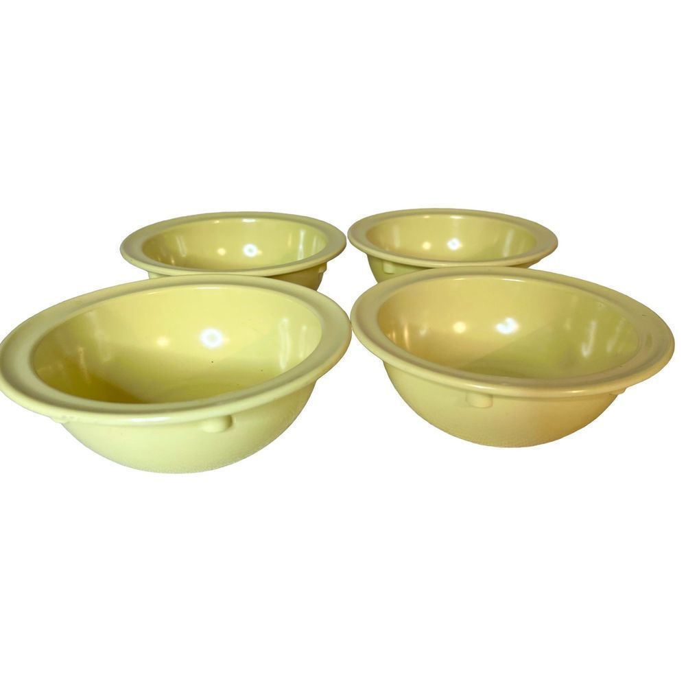 4 VINTAGE LIGHT YELLOW MELAMINE PROLON 5.75" CHILI, BERRY BOWLS #9942 MADE IN MA